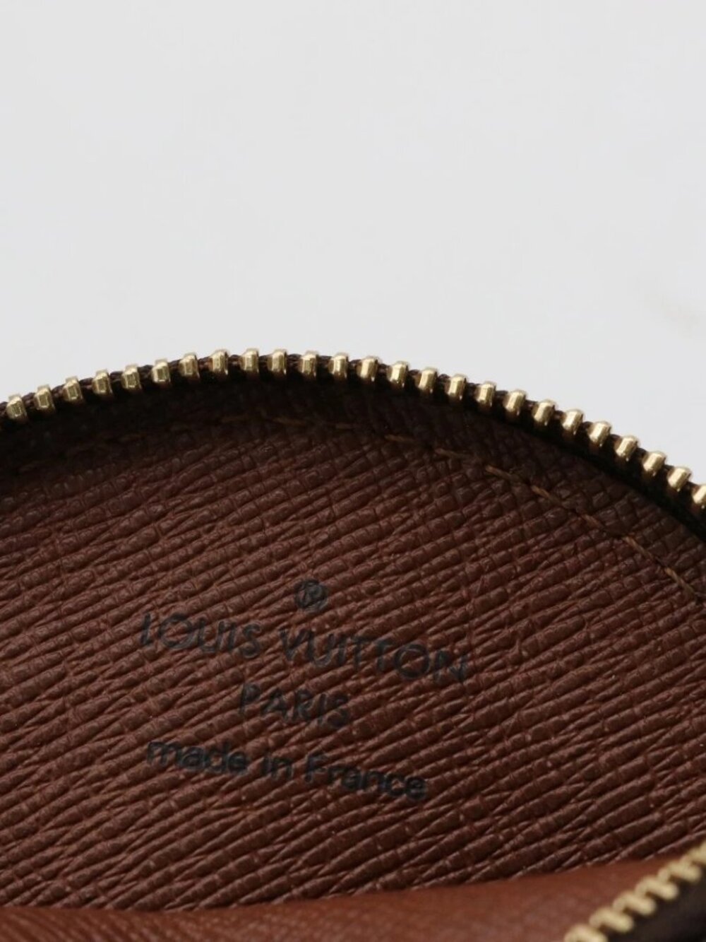 Louis Vuitton Monogram Round Coin Purse Wallet - Brown - Picture 15 of 16